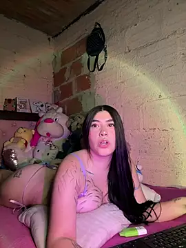 Snapshot of Hell_luna chatting on May 20, 5:24 am Hell luna online show from May 20, 5:24 am