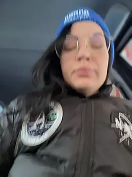 MeekyRich online show from January 14, 3:01 am