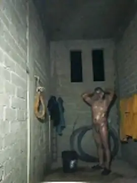 luuiss12 online show from April 21, 5:14 am