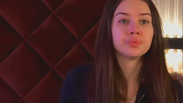 StacyHarland online show from March 20, 4:28 am