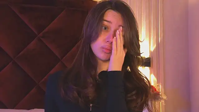 StacyHarland online show from April 10, 4:17 am