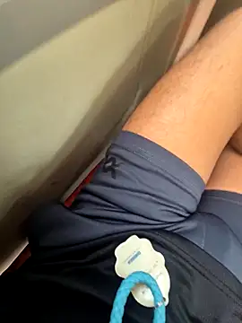 Snapshot of sky69fatfat chatting on November 3, 3:08 am sky69fatfat online show from November 3, 3:08 am