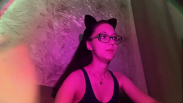 Snapshot of YourTemptation_ chatting on December 2, 5:41 pm YourTemptation online show from December 2, 5:41 pm