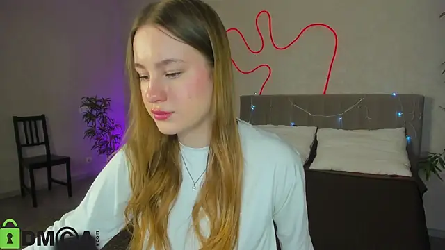 Candy Cansew online show from December 20, 1:02 am