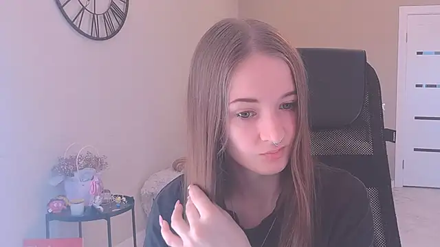 KateKayer online show from September 21, 8:27 am