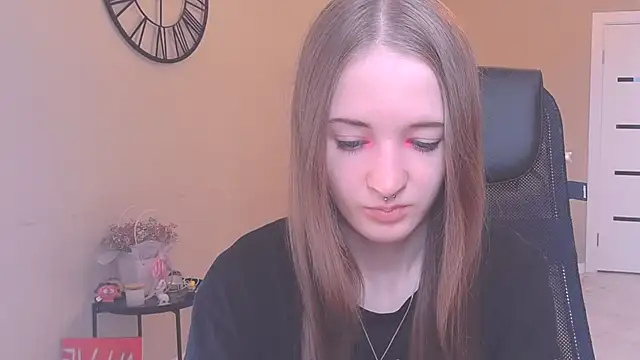 KateKayer online show from October 3, 8:55 am