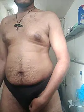 Snapshot of Brown69_guy chatting on April 7, 10:59 am Brown69 guy online show from April 7, 10:59 am