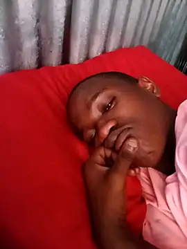 Snapshot of Thenaughtyboy360 chatting on October 13, 6:02 am Thenaughtyboy360 online show from October 13, 6:02 am