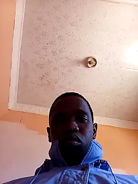 Snapshot of Thenaughtyboy360 chatting on November 25, 12:05 pm Thenaughtyboy360 online show from November 25, 12:05 pm