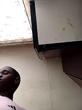 Snapshot of Thenaughtyboy360 chatting on November 27, 11:34 am Thenaughtyboy360 online show from November 27, 11:34 am