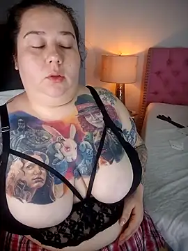 Snapshot of kai_cenat chatting on November 12, 10:15 am kai cenat online show from November 12, 10:15 am