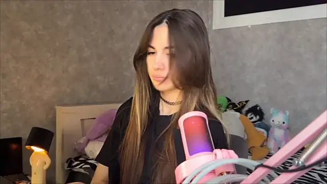 CupSizeGirl online show from March 23, 2:37 am