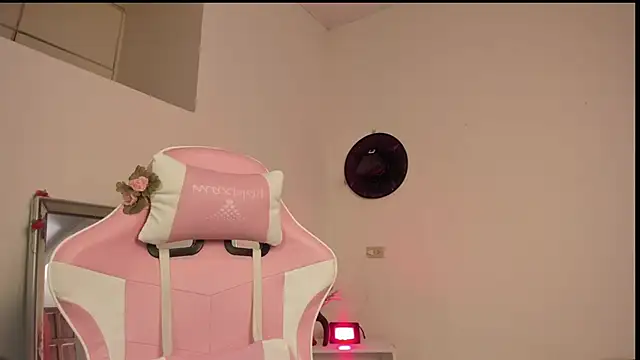 Paprika  online show from November 8, 6:51 pm