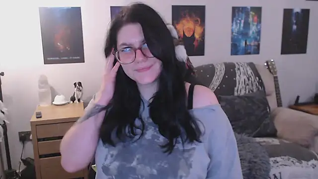 GothSuccubusBabe online show from November 15, 1:58 am