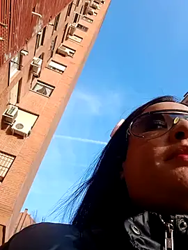 Snapshot of hotCOUPLEPETRA chatting on February 27, 4:40 pm hotCOUPLEPETRA online show from February 27, 4:40 pm