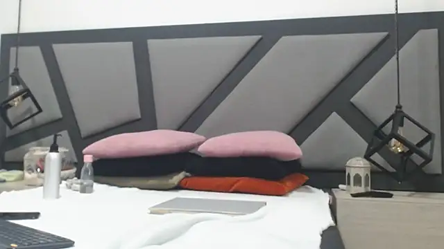 Snapshot of amanda_ramirez chatting on July 11, 9:27 pm amanda ramirez online show from July 11, 9:27 pm