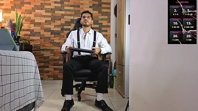 samuelcoopeer online show from April 27, 6:50 pm