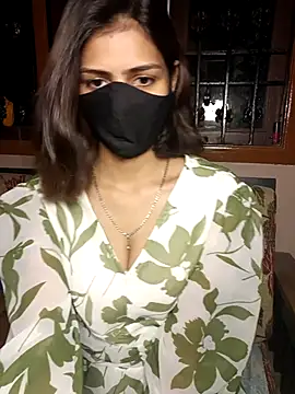 Isha Sax online show from October 14, 7:36 pm