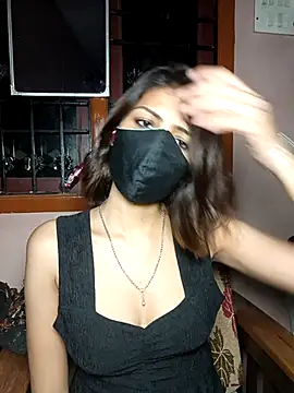 Isha Sax online show from October 21, 5:35 pm