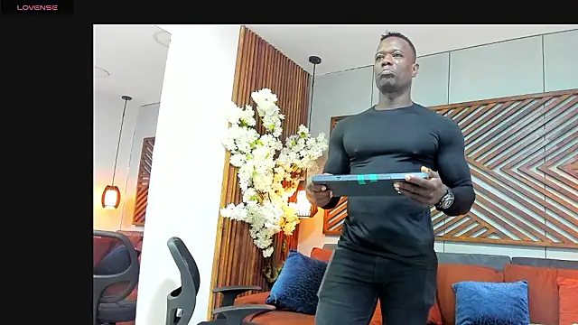 MarcusBlack  online show from March 10, 11:48 am