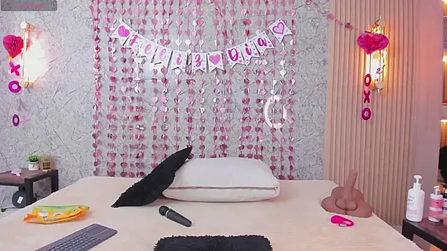 Antonella west online show from February 17, 8:26 pm