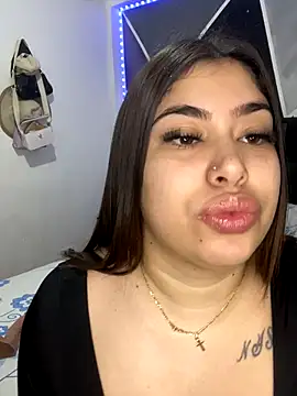 Snapshot of jazminslut chatting on November 26, 8:48 am jazminslut online show from November 26, 8:48 am