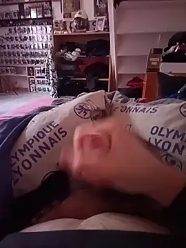 matlecoq2 online show from February 6, 11:35 am