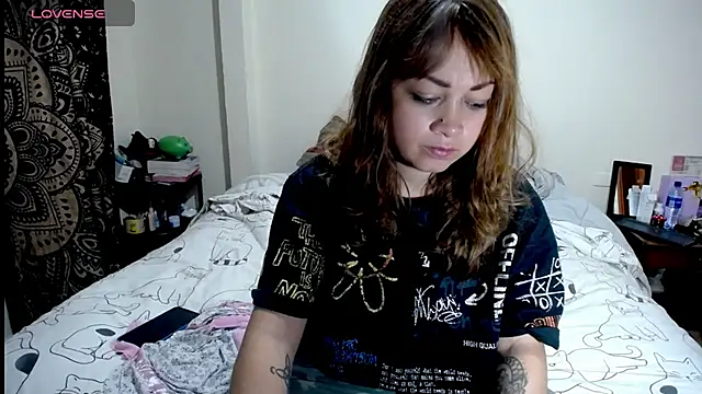 Violet Bosh online show from November 25, 2:17 pm