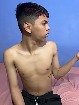 Baby boy14 online show from July 15, 1:22 am