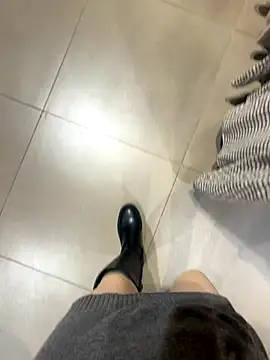 xiaoyuan01 online show from November 23, 2:11 am