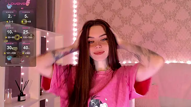 Snapshot of HolyMiax chatting on September 13, 3:28 am HolyMiax online show from September 13, 3:28 am