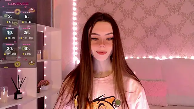 Snapshot of HolyMiax chatting on September 15, 3:17 am HolyMiax online show from September 15, 3:17 am