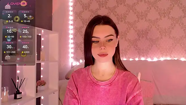 Snapshot of HolyMiax chatting on September 22, 3:19 am HolyMiax online show from September 22, 3:19 am