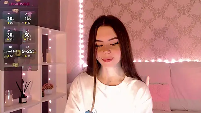 Snapshot of HolyMiax chatting on September 29, 3:33 am HolyMiax online show from September 29, 3:33 am