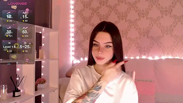 Snapshot of HolyMiax chatting on October 4, 3:48 am HolyMiax online show from October 4, 3:48 am