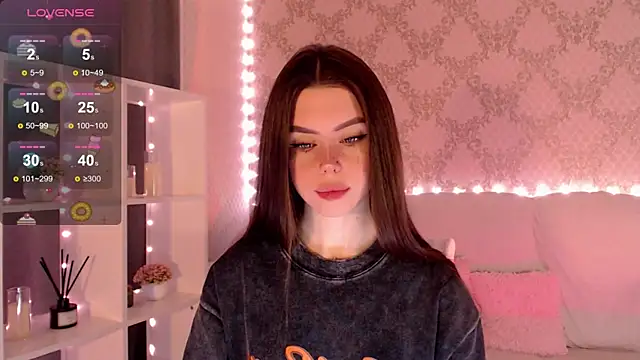 Snapshot of HolyMiax chatting on October 10, 3:38 am HolyMiax online show from October 10, 3:38 am