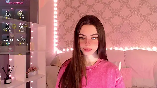 Snapshot of HolyMiax chatting on October 19, 3:40 am HolyMiax online show from October 19, 3:40 am