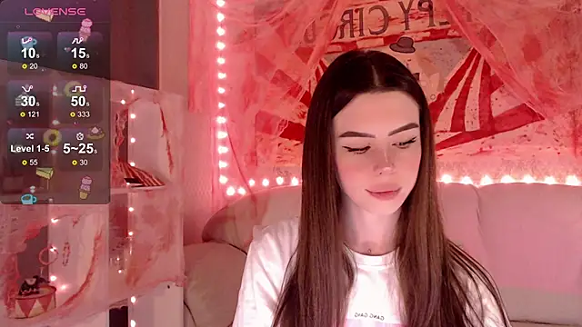 Snapshot of HolyMiax chatting on October 31, 3:40 am HolyMiax online show from October 31, 3:40 am