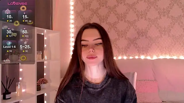 Snapshot of HolyMiax chatting on November 8, 3:29 am HolyMiax online show from November 8, 3:29 am