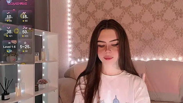 Snapshot of HolyMiax chatting on November 22, 3:16 am HolyMiax online show from November 22, 3:16 am