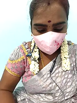 Snapshot of Tamil_riyalini12 chatting on October 8, 6:27 pm Tamil riyalini12 online show from October 8, 6:27 pm