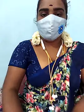 Snapshot of Tamil_riyalini12 chatting on November 8, 11:32 am Tamil riyalini12 online show from November 8, 11:32 am