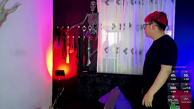 Cleo Ace online show from March 9, 1:48 pm