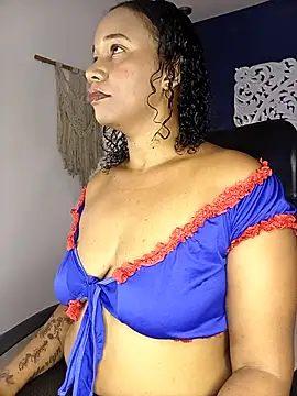 EbonyHorrny online show from July 13, 11:57 am