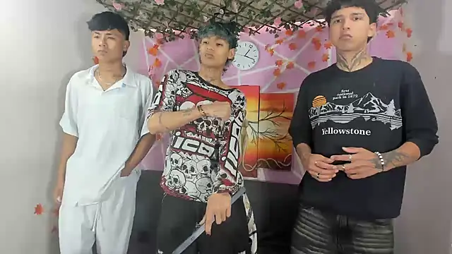 Snapshot of Bastian_boyshot77 chatting on November 14, 2:16 pm Bastian boyshot77 online show from November 14, 2:16 pm