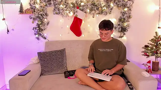 Young Ben online show from December 4, 12:31 am