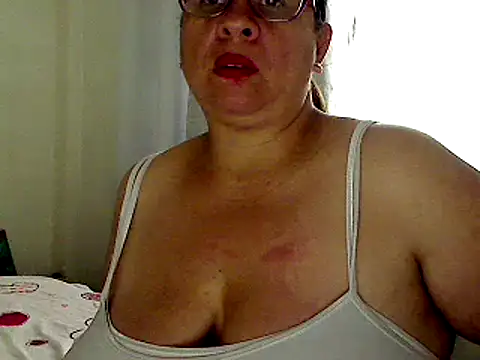 luciana69hot online show from February 22, 4:09 pm