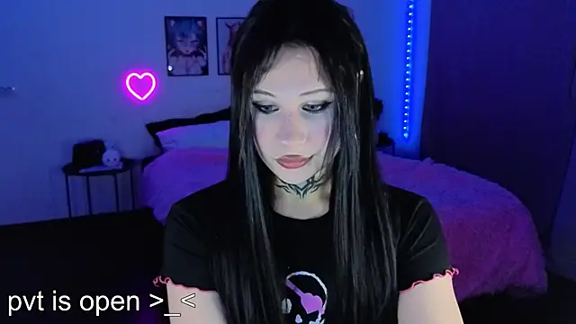Snapshot of your_little_eva chatting on September 22, 9:06 pm your little eva online show from September 22, 9:06 pm