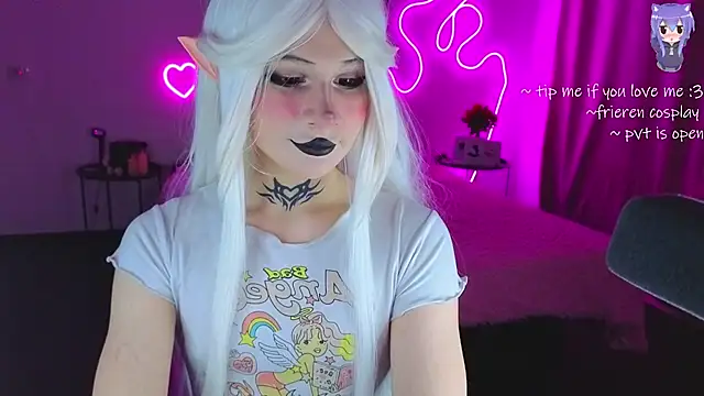 your little eva online show from February 6, 1:32 am