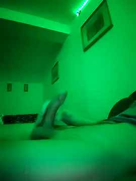 MrThomas31 online show from March 13, 6:20 am